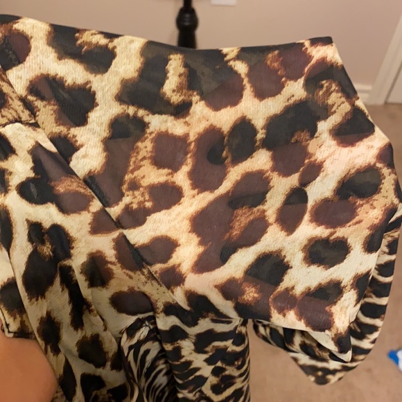 ❤️ 2 for $10 Wishful Park Leopard Prink Top - Picture 7 of 9
